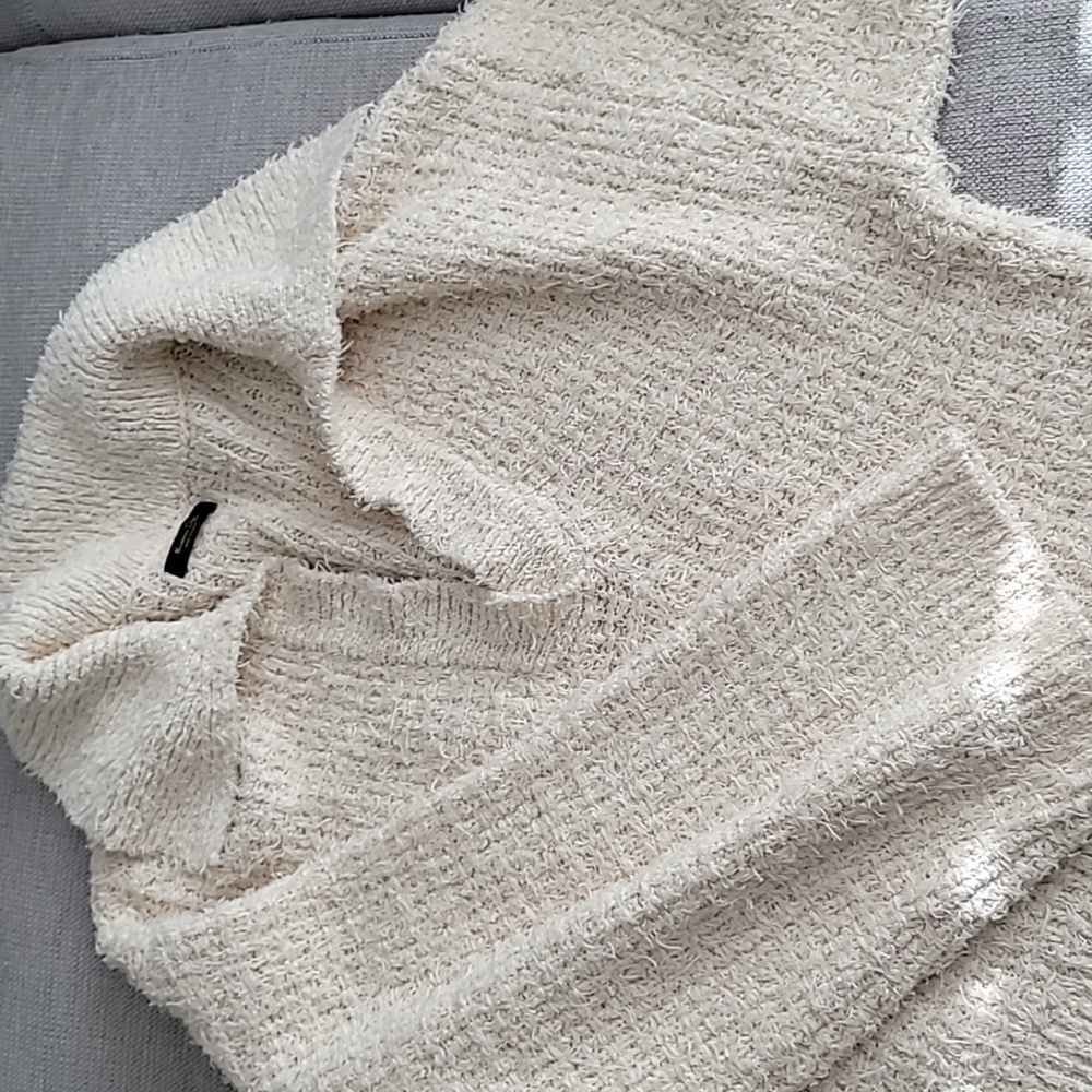 TEXTURED KNIT POLO COLLAR SWEATER size M beige/ cream